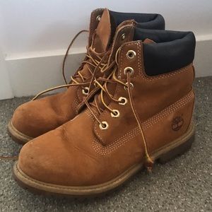 Women’s 7 Timberlands